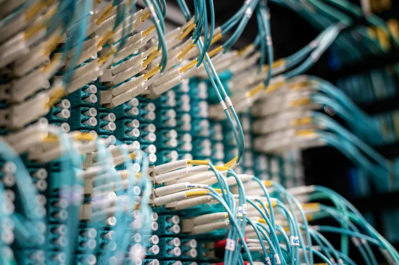 Traffic Deals in the Dark: How Backbone Negotiations Shape What You Can Stream Tonight